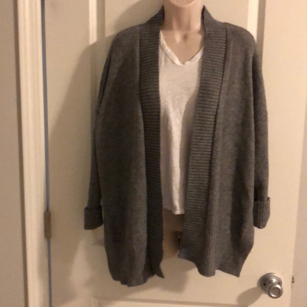 RD style open sweater. New without tags. Small